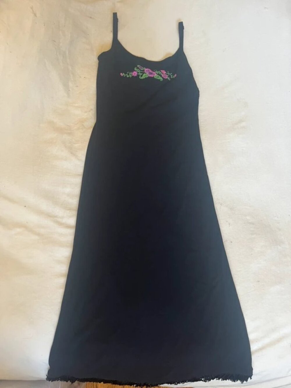 guess black midi dress with flower details